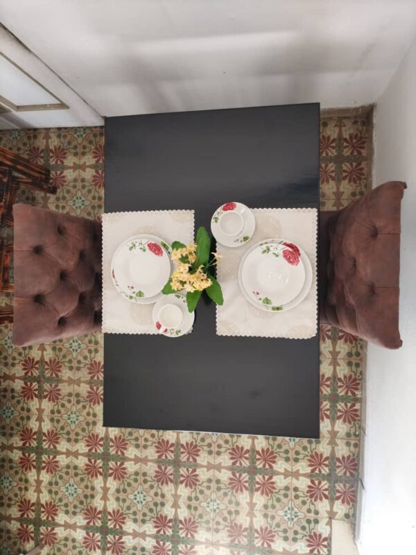 1762353005002 Juego de comedor de dos sillas