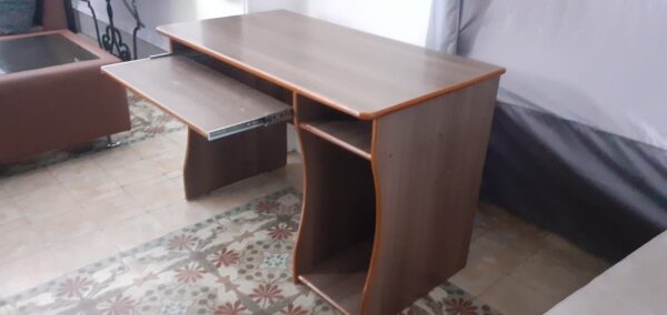 Mesa de computadora  #2