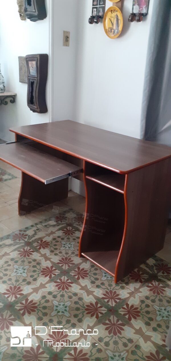 Mesa de computadora  #2