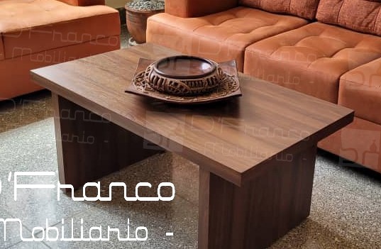 Mesa baja con sobre de cristal #2