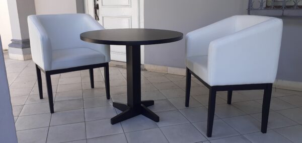 Juego de comedor de dos sillas tapizadas