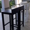 Banqueta de madera con respaldo bajo