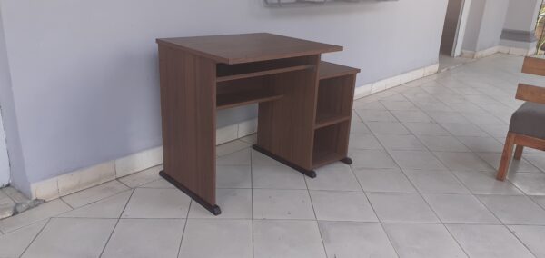 Mesa de computadora