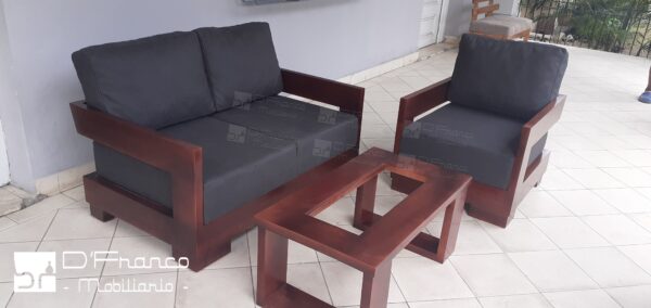 Conjunto sofá y butaca Masi